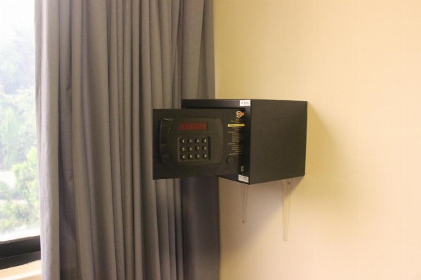 Hotel Supreme image 10